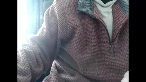 elfyonee online show from 3, 1, 2025