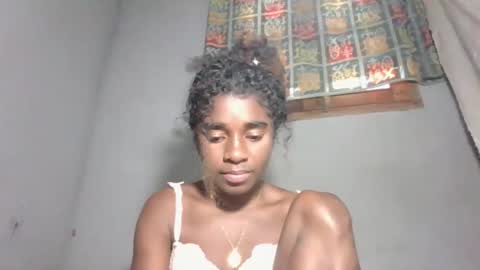 elia011 online show from 4, 11, 2025