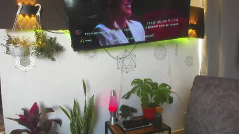 Snapshot of eliann_adam chatting on 30, 4, 2026 eliann_adam online show from 30, 4, 2026