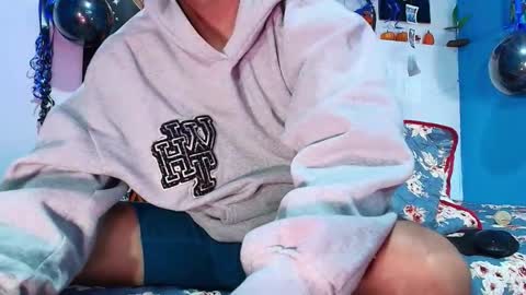 elias_salvatore_ online show from 12, 2, 2026