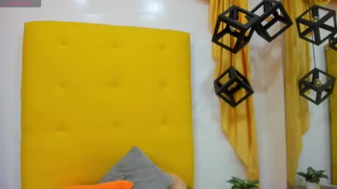 E L I A S online show from 2, 3, 2025