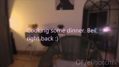 Snapshot of elihotchili chatting on 20, 1, 2025 Eli online show from 20, 1, 2025