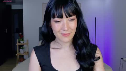 eliiih_ online show from 4, 10, 2025