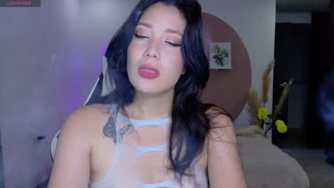 eliiih_ online show from 11, 4, 2026