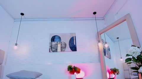 Snapshot of eliizabeth_roberts chatting on 11, 12, 2024 E L I I Z A B E T H online show from 11, 12, 2024