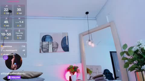 Snapshot of eliizabeth_roberts chatting on 16, 12, 2024 E L I I Z A B E T H online show from 16, 12, 2024