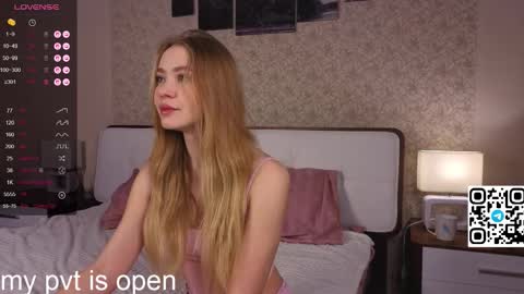 Elina online show from 21, 11, 2025