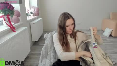 elina_x online show from 19, 4, 2026