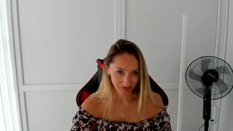 Milena online show from 26, 6, 2026
