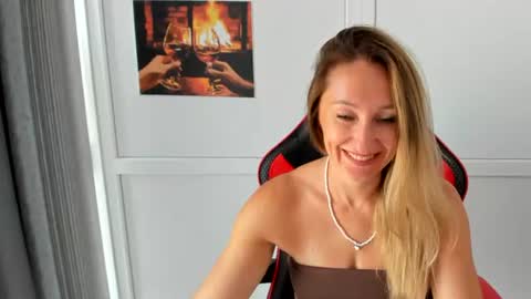 Milena online show from 6, 8, 2026