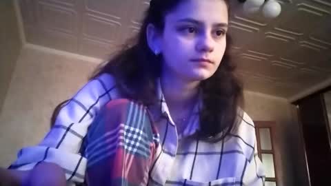 Lola online show from 1, 12, 2025