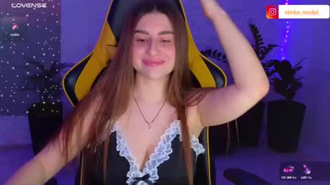 Elina online show from 3, 3, 2025