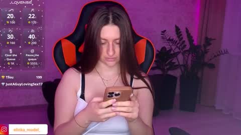 Elina online show from 6, 10, 2025