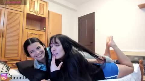 paula  onlyfns          online show from 13, 1, 2025