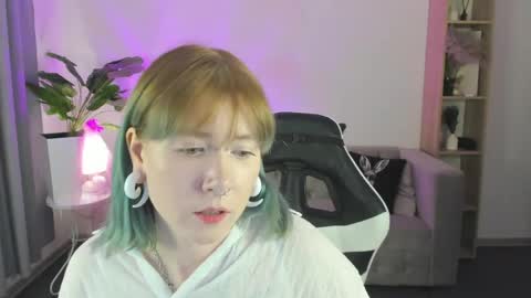 Elira Vane online show from 2, 6, 2026