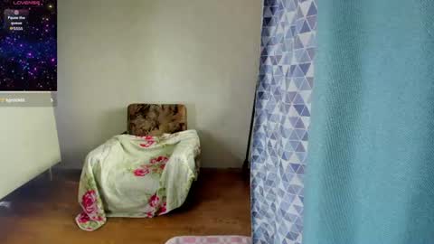 Snapshot of elis_gabbi chatting on 18, 6, 2026 Elis online show from 18, 6, 2026