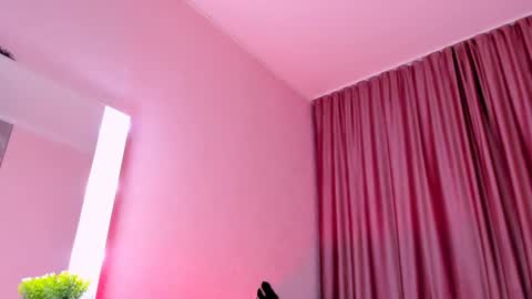 Elizabeth online show from 15, 12, 2024