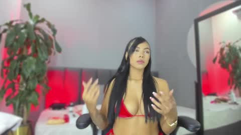 Elisa online show from 22, 2, 2025