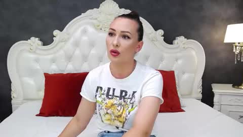 Krissy online show from 12, 10, 2025