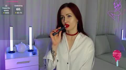 elisajanex online show from 28, 2, 2025