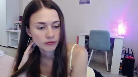 Elis online show from 13, 9, 2025