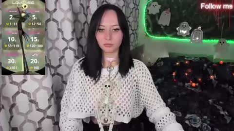 Snapshot of eliseroyalty chatting on 23, 10, 2025 EliseRoyalty online show from 23, 10, 2025