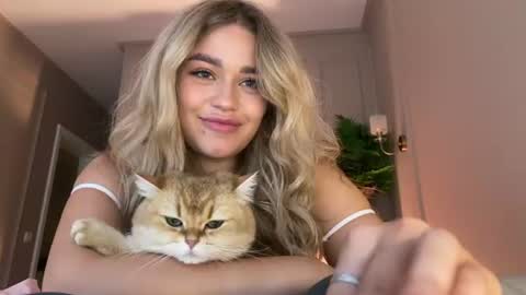 Stephanie online show from 14, 6, 2026