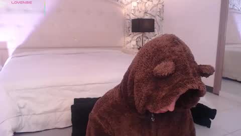 Eliza online show from 28, 10, 2025