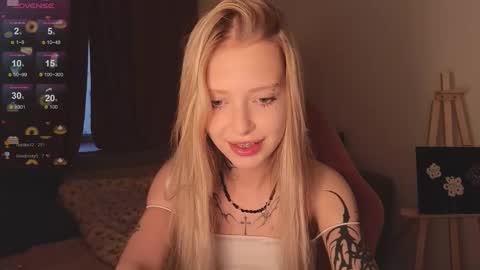 Elizabeth online show from 18, 11, 2025