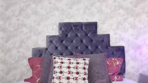 Elizabeth online show from 21, 12, 2025