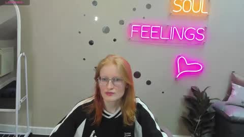 Snapshot of elizabeth_harpper chatting on 17, 1, 2025 Elizabeth online show from 17, 1, 2025