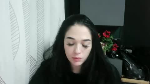 Snapshot of elizabeth_xi chatting on 2, 10, 2025 elizabeth_xi online show from 2, 10, 2025