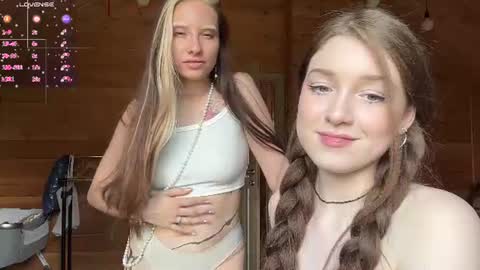 elizabethh_brown online show from 29, 6, 2026