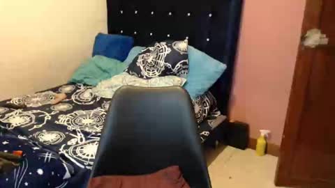 Elizabeth online show from 10, 3, 2025