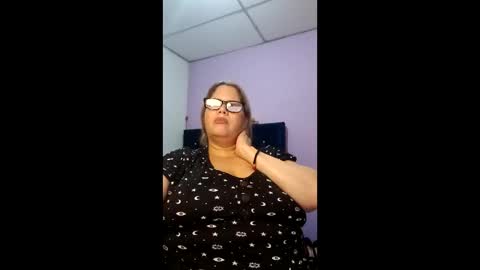 Snapshot of elizabethtaylor1 chatting on 23, 5, 2026 Elizabeth online show from 23, 5, 2026