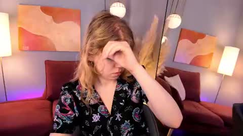 Elizabeth online show from 30, 7, 2026