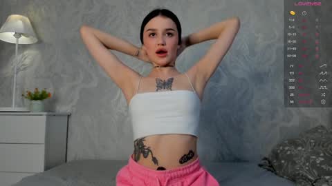 Snapshot of elizamaisy chatting on 30, 12, 2024 Eva online show from 30, 12, 2024