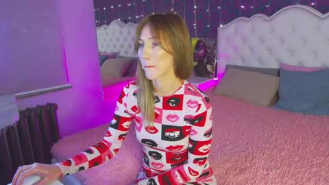 Snapshot of elizamayers chatting on 1, 2, 2025 Linda online show from 1, 2, 2025