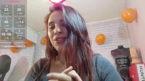 Snapshot of elizatex chatting on 15, 10, 2025 online show from 15, 10, 2025