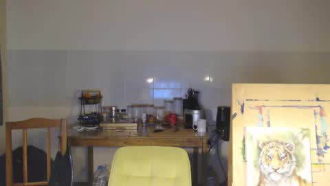 Snapshot of elizzo chatting on 10, 3, 2025 Eliekind online show from 10, 3, 2025