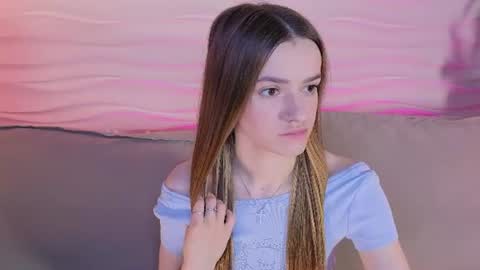 elizzza_ online show from 9, 7, 2026