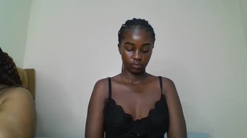 ella8_ online show from 8, 7, 2026
