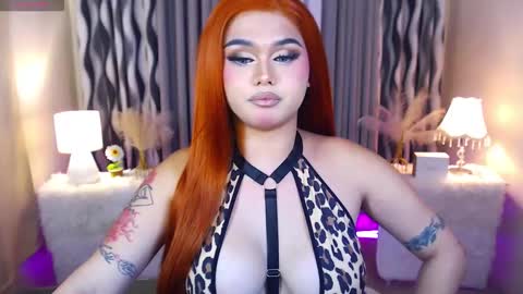 HI ITS ME ELLA online show from 4, 11, 2025