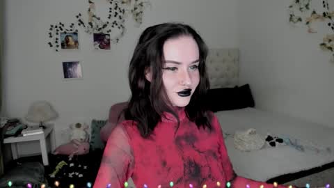 ELLA online show from 21, 12, 2025