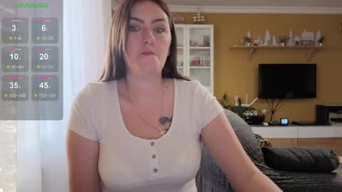 Snapshot of ella_max_live chatting on 16, 3, 2026 Ella Max online show from 16, 3, 2026