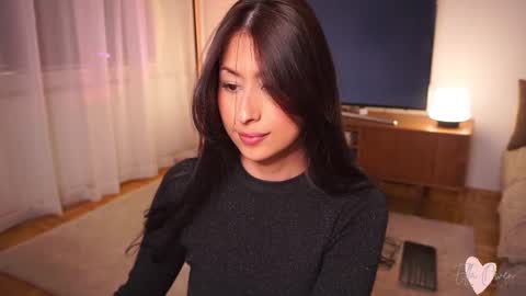 Snapshot of ella_owen chatting on 18, 2, 2025 ELLA OWEN online show from 18, 2, 2025