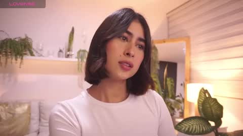 ELLA OWEN online show from 23, 3, 2026