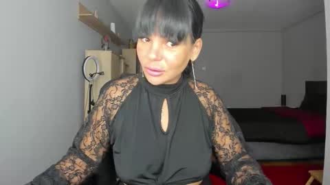 Snapshot of ella_sweety0 chatting on 30, 9, 2025 Ella online show from 30, 9, 2025