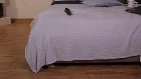 Ella online show from 24, 1, 2025