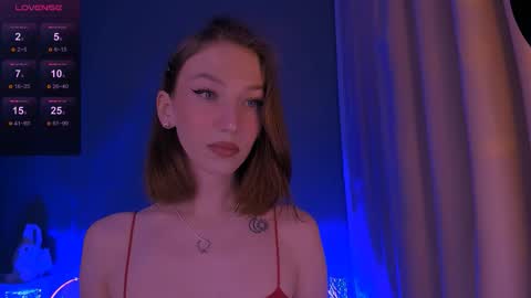 ellaamber online show from 26, 11, 2025